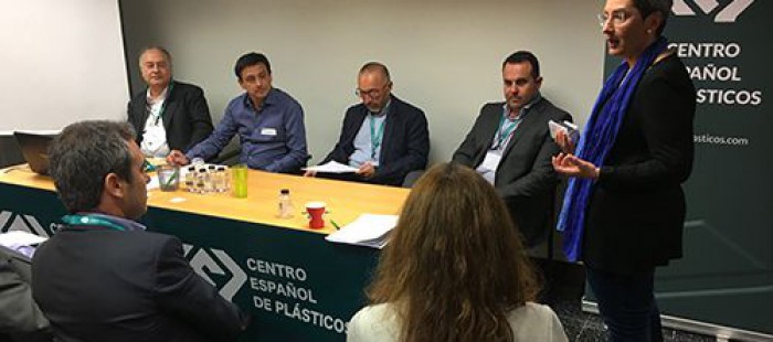 Plasper asiste como miembro de la mesa redonda al seminario “El reciclaje de plásticos: Factor de competitividad para los transformadores”